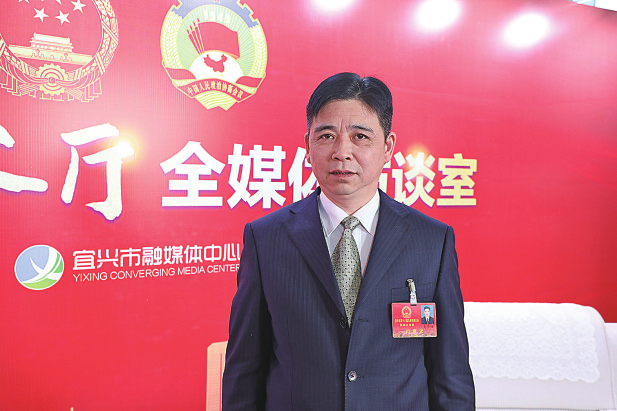 履職盡責(zé)    展現(xiàn)代表擔(dān)當作為